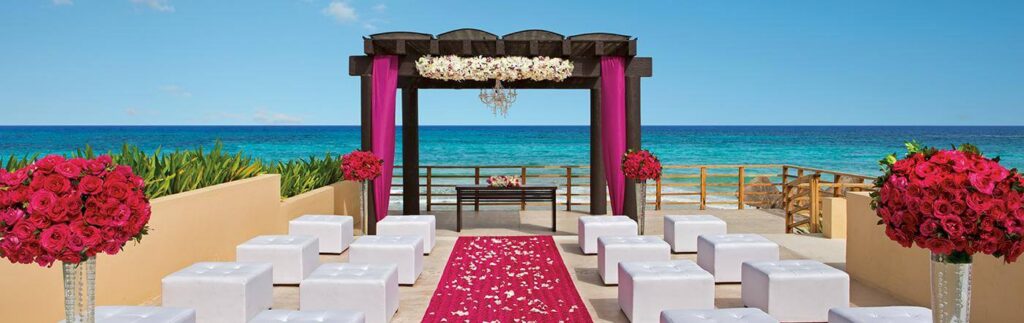 pergola weddingat now jade riviera cancn